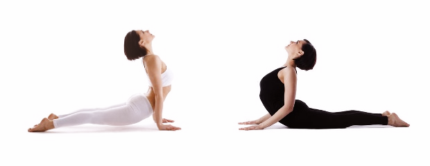 The-Difference-Between-Upward-Facing-Dog-and-Cobra-Pose-2